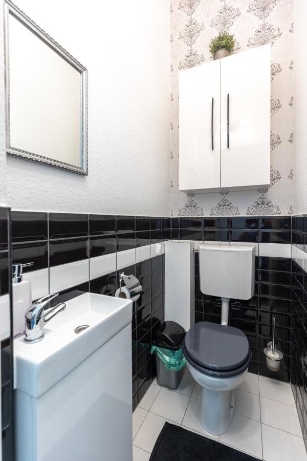 Urban Oasis Apartment ブダペスト エクステリア 写真